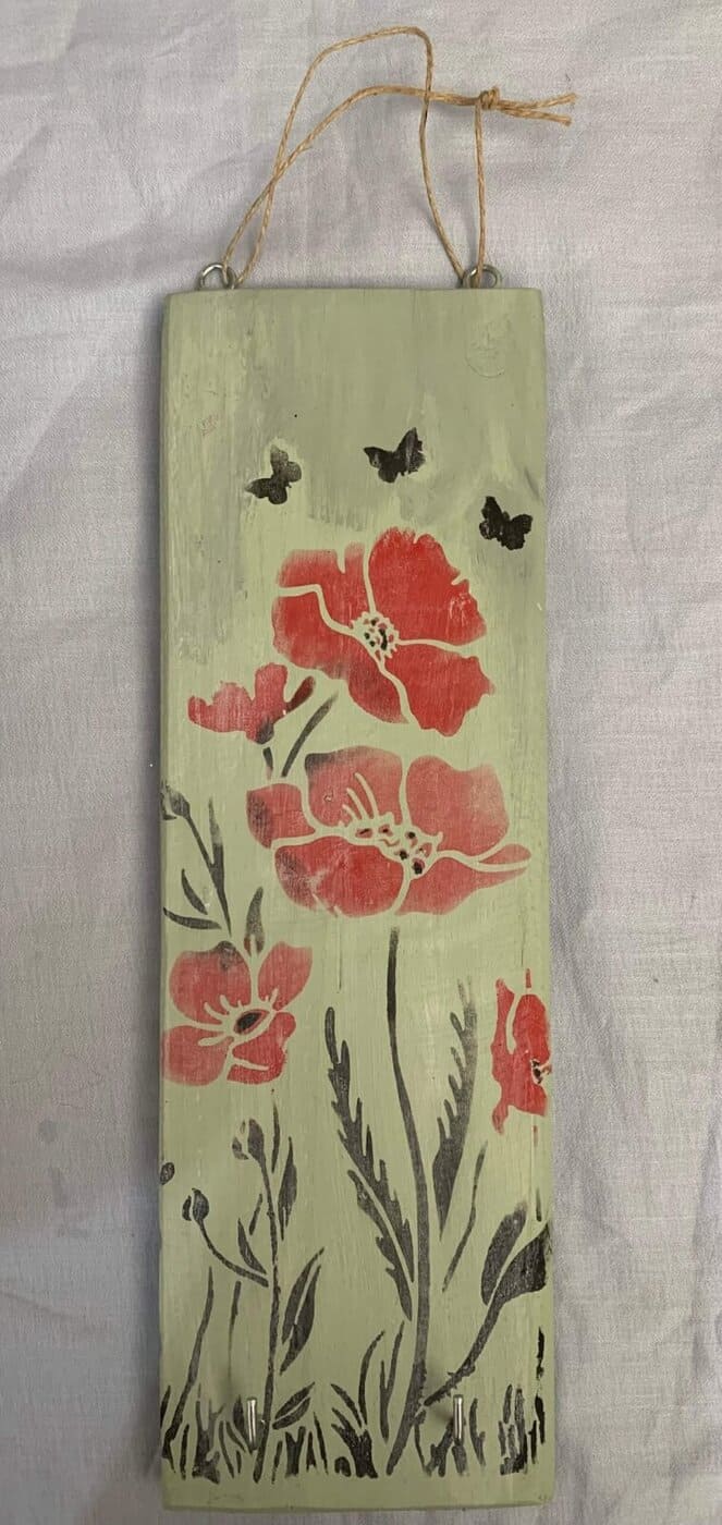 Κλειδοθήκη σε χρώμα μέντας