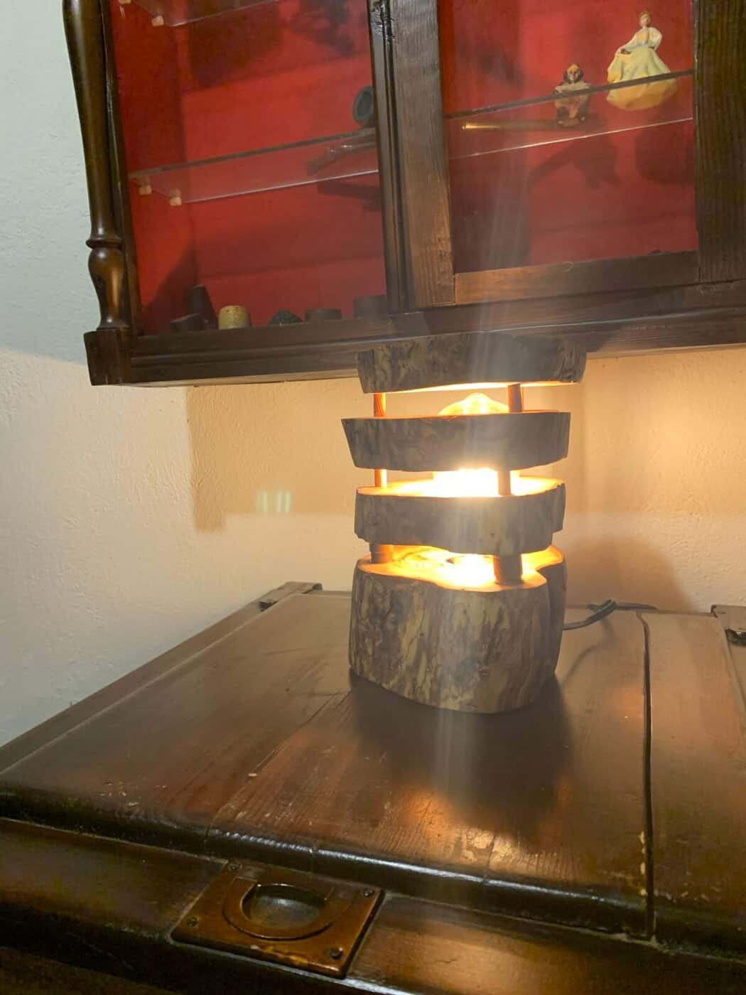 Φωτιστικο από κορμό SPIRAL