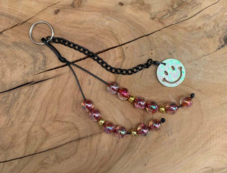 Μπρελόκ με χάντρες SMILE