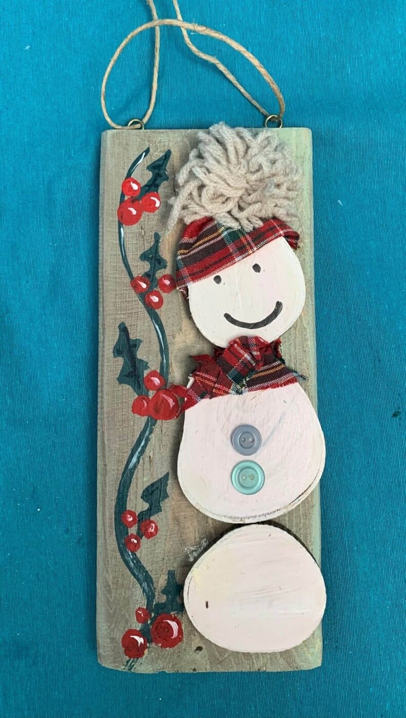 Χριστουγεννιάτικο κρεμαστό από ξύλο