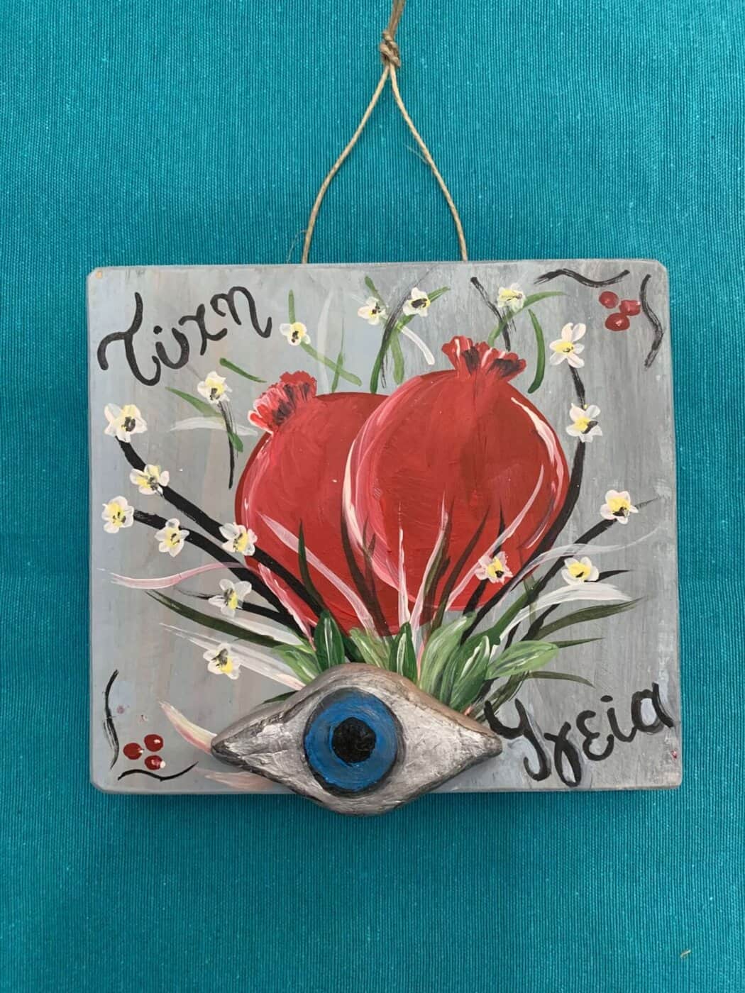 Χριστουγεννιάτικο κρεμαστό διακοσμητικό γούρι ζωγραφισμένο