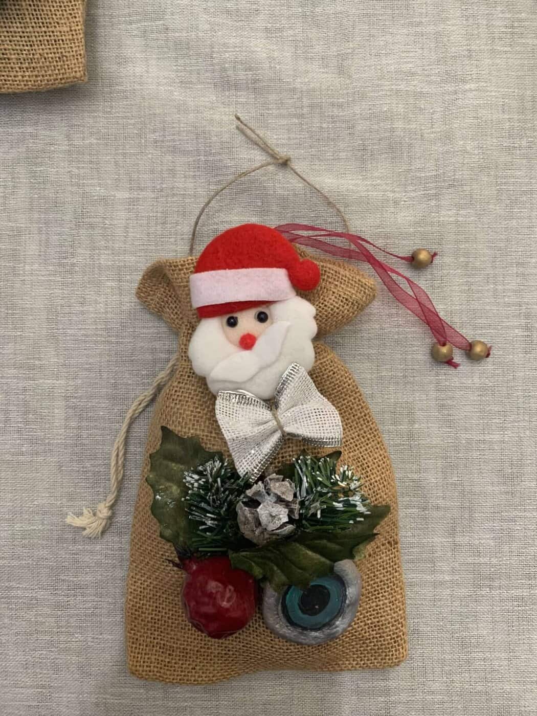 Χριστουγεννιάτικο κρεμαστό διακοσμητικό γούρι