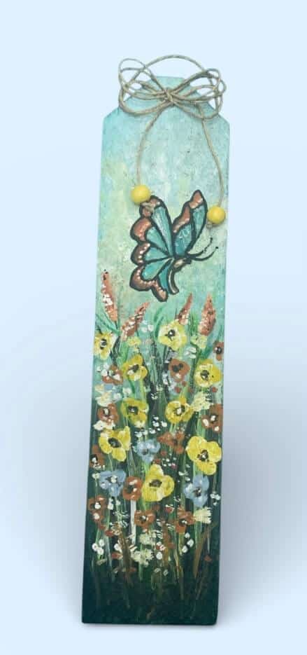 Διακοσμητικό τοίχου ζωγραφισμένο Πεταλούδα