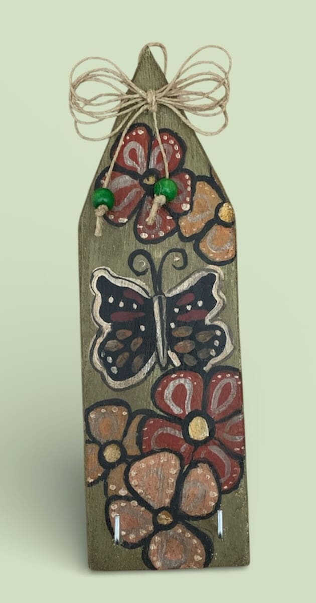 IMG_9938 Κλειδοθήκη ζωγραφισμένη - Image 1